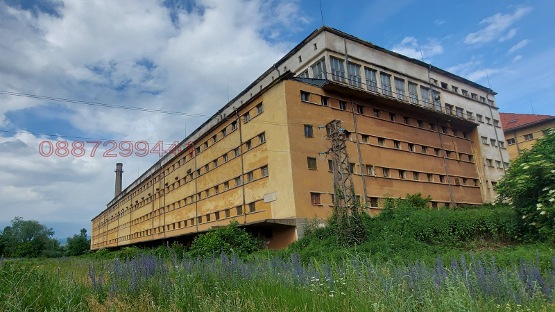 A louer  Stockage Sofia , Lyulin - tsentar , 4500 m² | 71890555 - image [2]