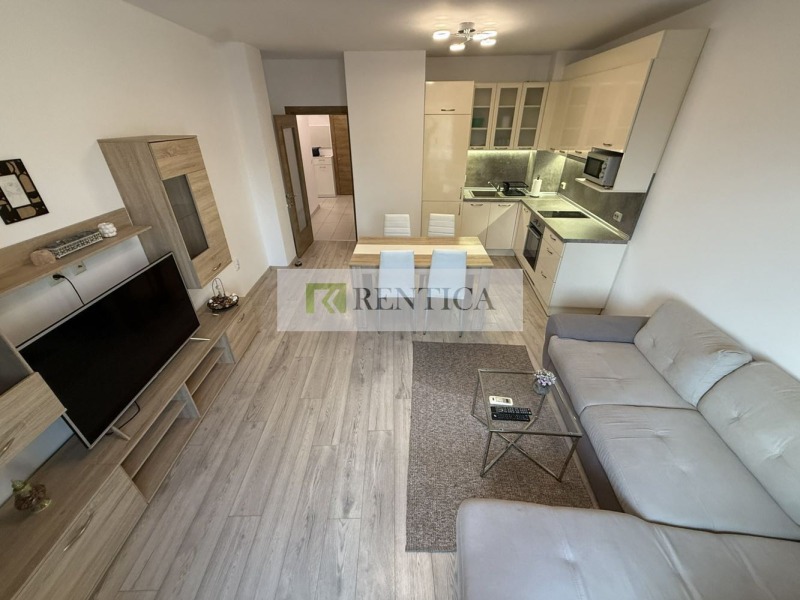 Дава под нем  2-стаен, град Варна, Базар Левски •  650 € • ID 50483939 — holmes.bg - [1] 