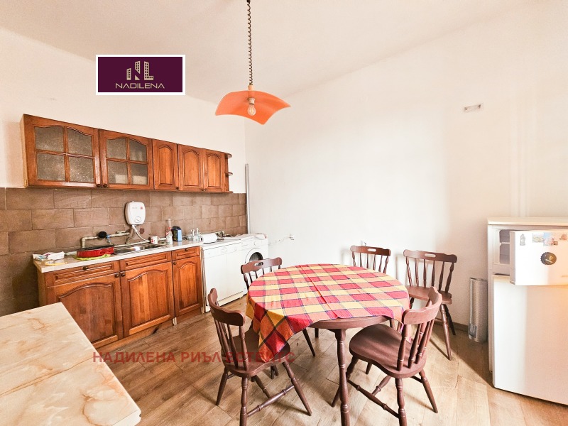 Дава под наем 3-СТАЕН, гр. София, Център, снимка 8 - Апартаменти - 52809452