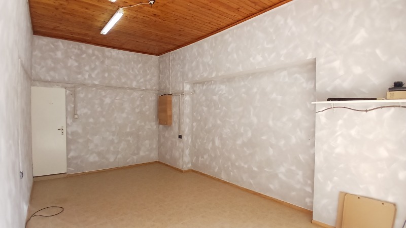 Дава под наем  Магазин град Шумен , Център , 30 кв.м | 95206142 - изображение [3]