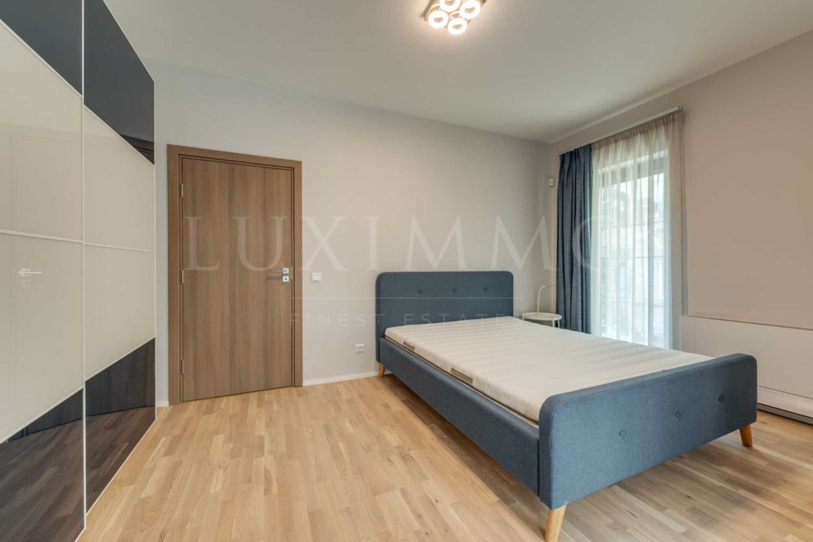 Дава под наем 2-СТАЕН, гр. София, Център, снимка 5 - Апартаменти - 55638894