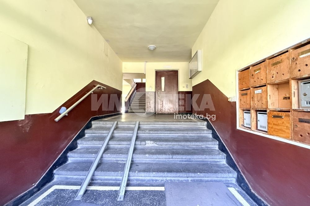 Дава под наем МНОГОСТАЕН, гр. София, Банишора, снимка 11 - Апартаменти - 56272553