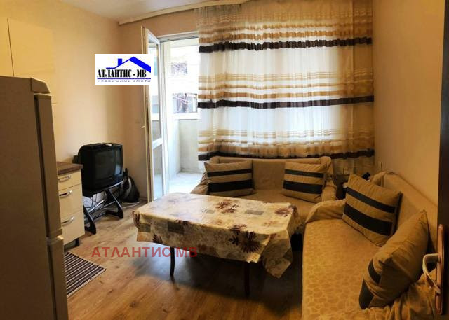 A louer  1 chambre Varna , HEI , 45 m² | 77139988 - image [5]