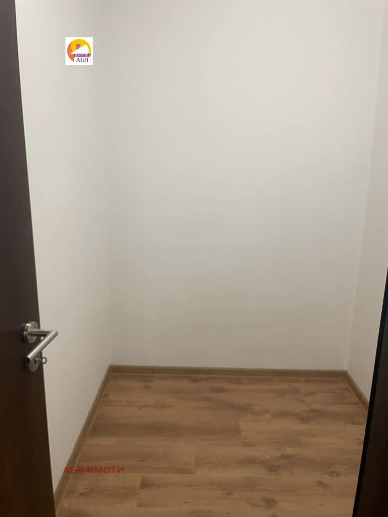 K pronájmu  2 ložnice Veliko Tarnovo , Centar , 120 m2 | 88108330 - obraz [12]