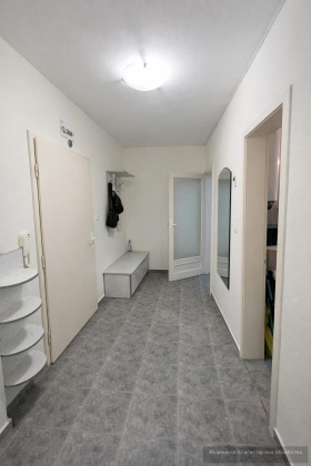 ���� ��� ���� 3-����� | Imot.bg � ����� ������ 9
