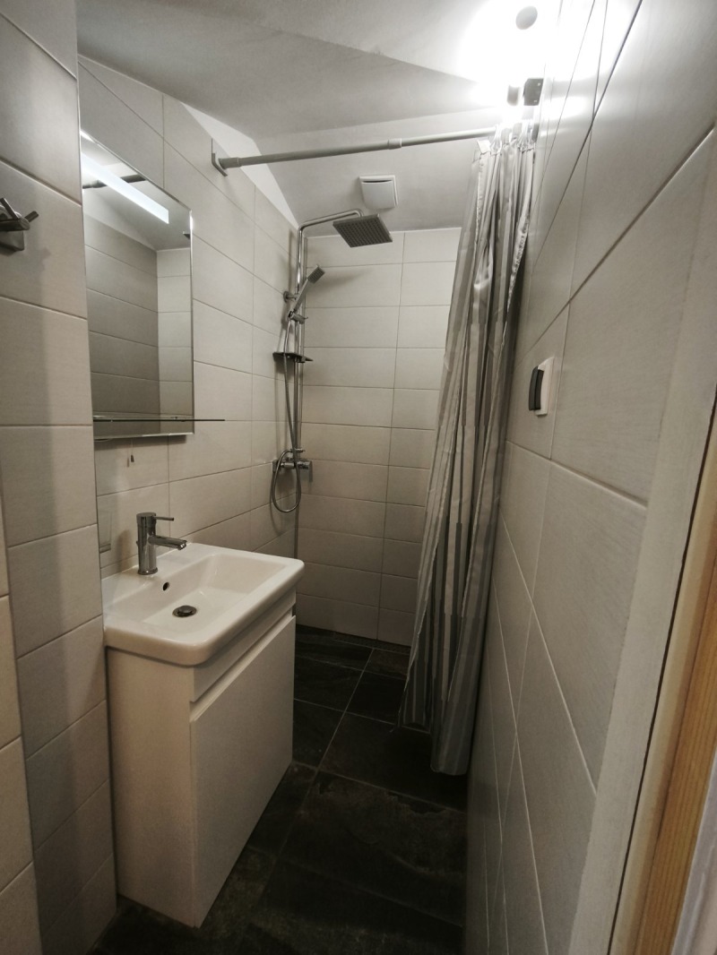 De inchiriat  Studio Varna , Grâțca mahala , 30 mp | 22930032 - imagine [12]