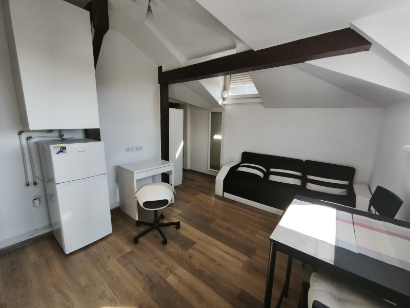 De inchiriat  Studio Varna , Grâțca mahala , 30 mp | 22930032 - imagine [10]