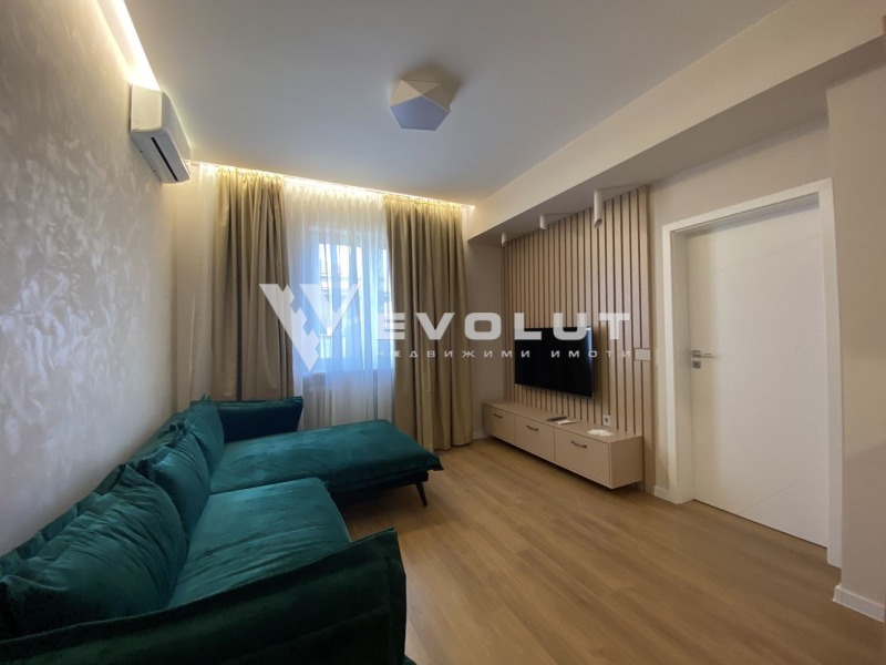 Под наем 3-СТАЕН, град София, Център • 1300 € • 14425666 — Holmes.bg
