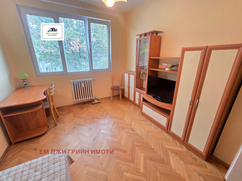 Дава под наем  3-стаен град София , Яворов , 100 кв.м | 48404042