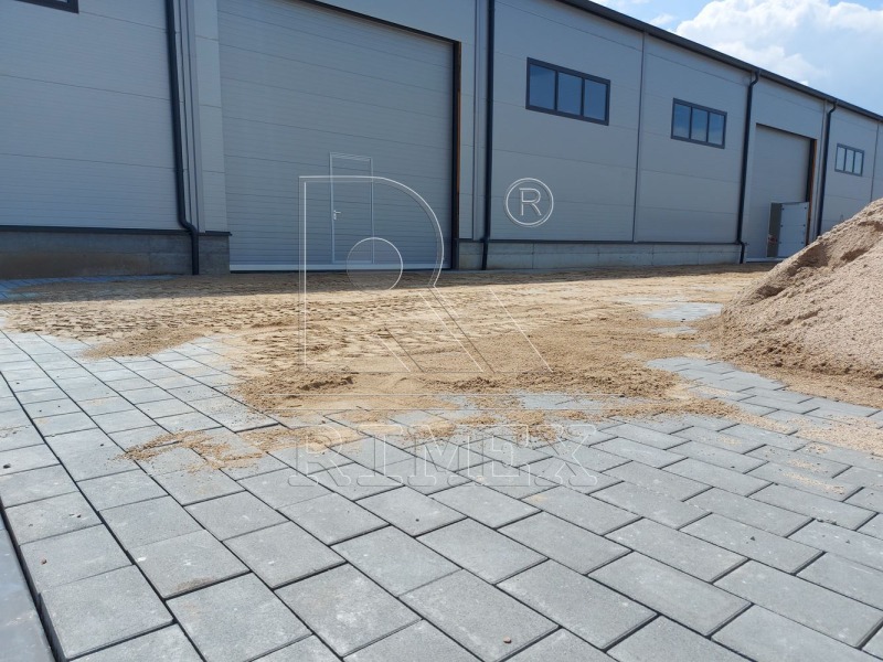 Zu vermieten  Lagerung Plowdiw , Industrialna zona - Jug , 422 qm | 22397164 - Bild [3]