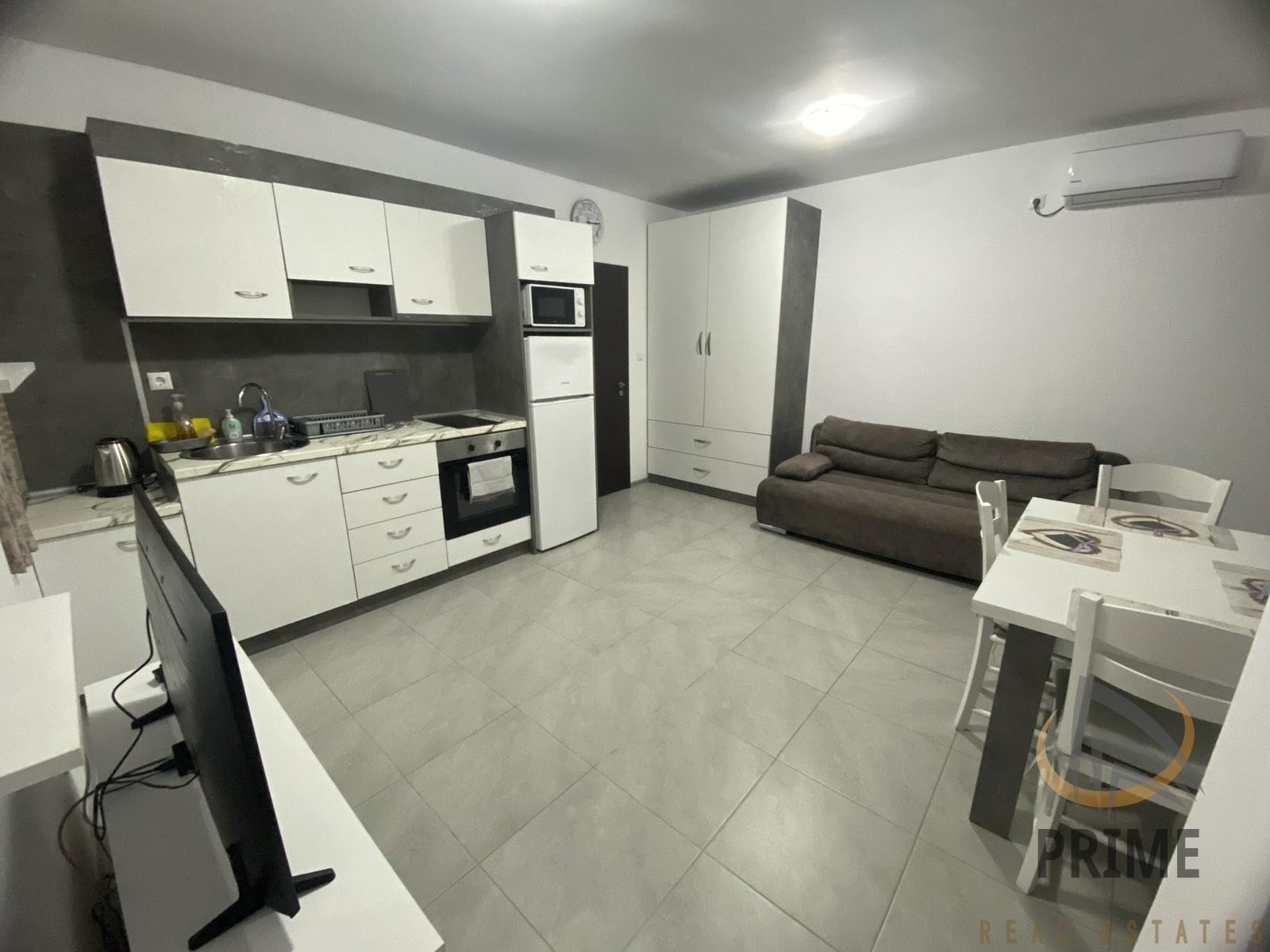 Дава под наем 2-СТАЕН, гр. Бургас, Сарафово, снимка 2 - Апартаменти - 56229121