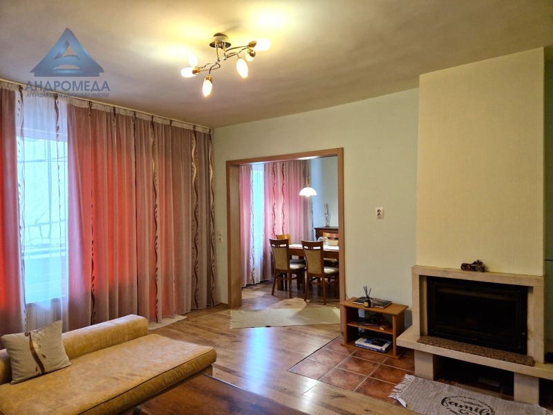 Kiadó  2 hálószobás Pleven , Sirok centar , 100 négyzetméter | 98785383 - kép [5]