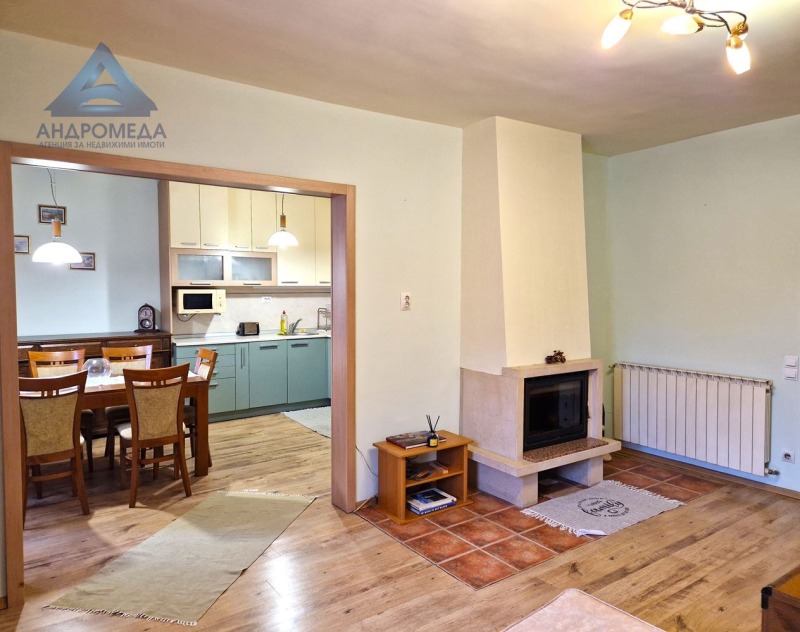 Kiadó  2 hálószobás Pleven , Sirok centar , 100 négyzetméter | 98785383 - kép [4]
