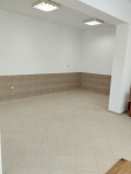 Под наем ОФИС, град Варна, Владислав Варненчик 1 • 2499 лв. • 20540907 — Holmes.bg