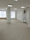Под наем ОФИС, град Варна, Владислав Варненчик 1 • 2499 лв. • 20540907 — Holmes.bg