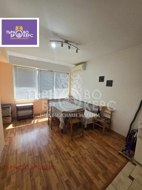1 quarto Centar, Veliko Tarnovo