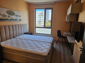 2 Schlafzimmer Troschewo, Warna 11