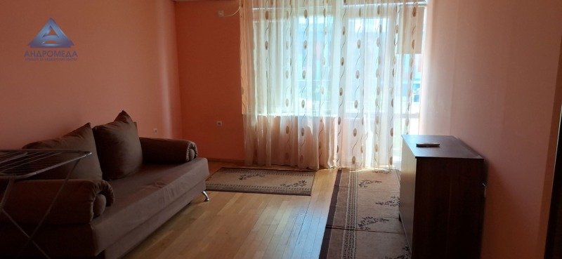 K pronájmu  1 ložnice Pleven , Idealen centar , 66 m2 | 99260748