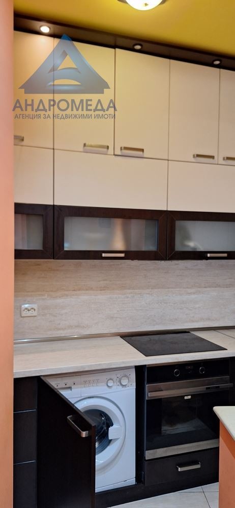 K pronájmu  1 ložnice Pleven , Idealen centar , 66 m2 | 99260748 - obraz [8]