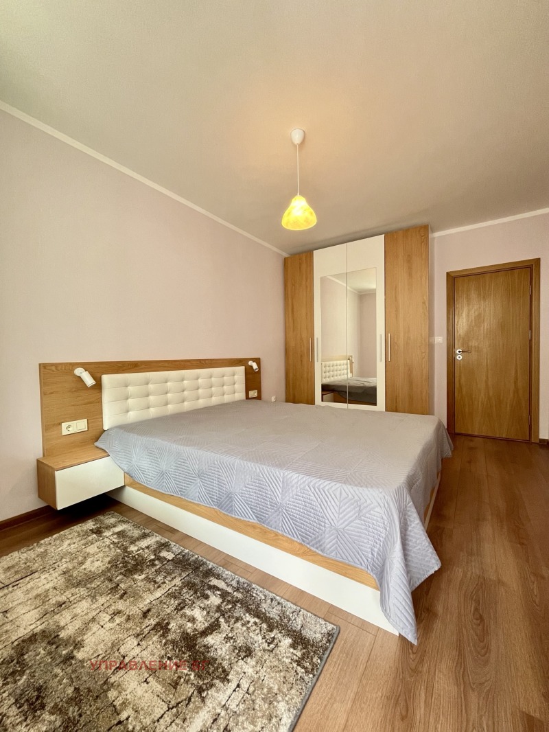 Zu vermieten  2 Schlafzimmer Sofia , sch.gr.Juschen park , 100 qm | 34580778 - Bild [3]