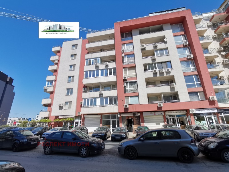Προς ενοικίαση  Γραφείο Σοφηια , Στυδεντσκη γραδ , 130 τ.μ | 68598747