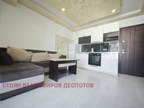 Studio Ovtcha koupel, Sofia