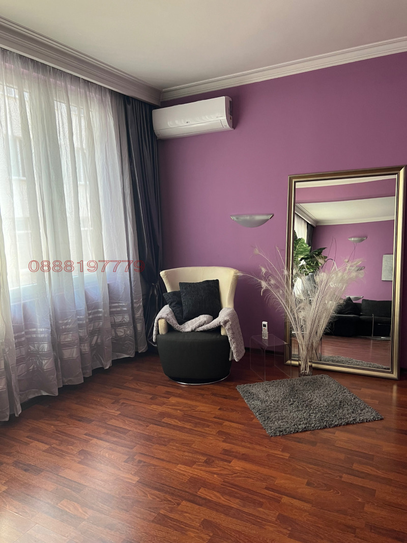 K pronájmu  2 ložnice Sofia , Centar , 90 m2 | 21619463 - obraz [2]