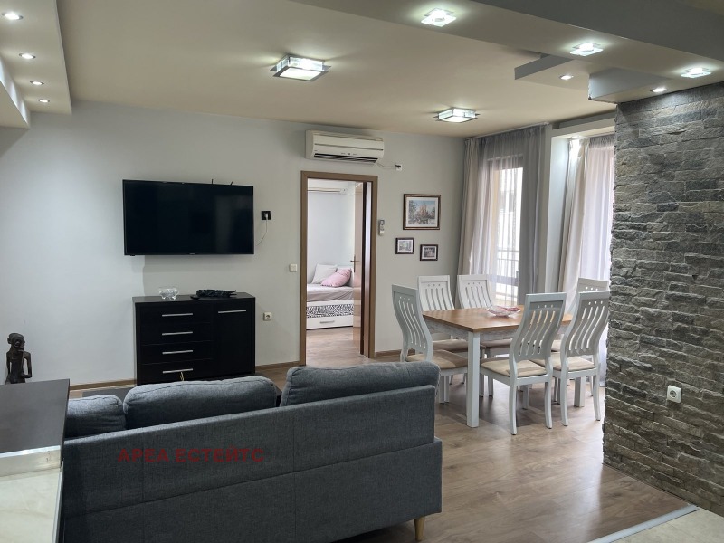 Til leie  2 soverom Burgas , Vazrasjdane , 96 kvm | 55805823 - bilde [7]
