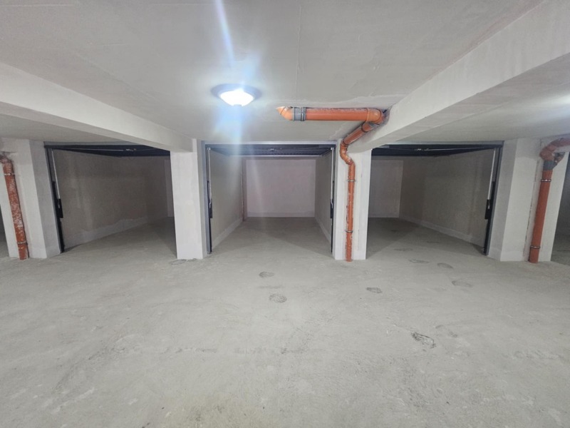 В оренду  Гараж Кърджали , Възрожденци , 22 кв.м | 32727079