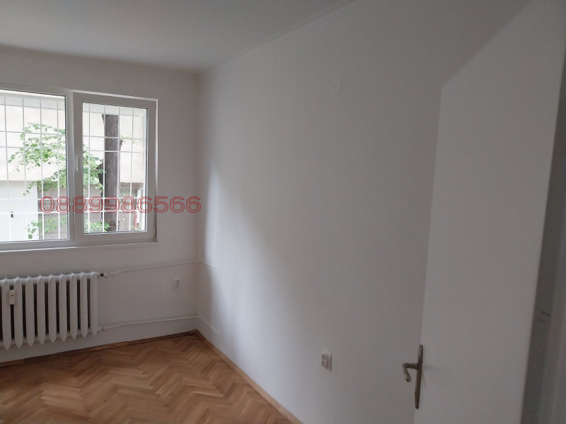 För uthyrning  2 sovrum Sofia , Ivan Vazov , 90 kvm | 79699997 - bild [8]