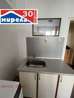 2 camere da letto Tsentar, Sofia 9