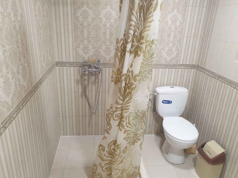 För uthyrning  Hus Golv region Plovdiv , Parvenec , 140 kvm | 97454876 - bild [8]