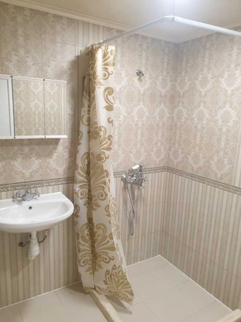 För uthyrning  Hus Golv region Plovdiv , Parvenec , 140 kvm | 97454876 - bild [10]