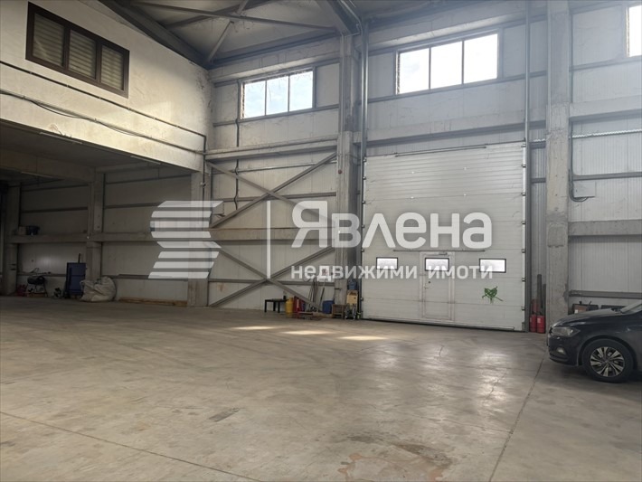 Дава под наем СКЛАД, гр. София, Враждебна, снимка 2 - Складове - 54061018