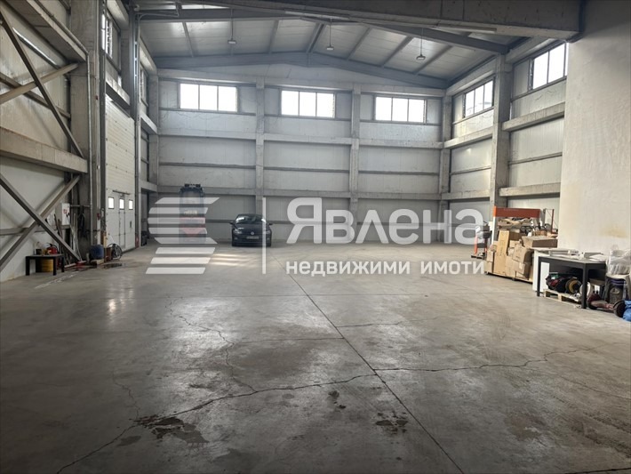 Дава под наем СКЛАД, гр. София, Враждебна, снимка 3 - Складове - 54061018