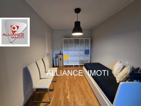 3 camere da letto Krastova vada, Sofia 16