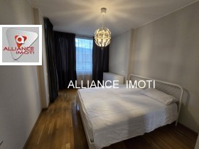 3 camere da letto Krastova vada, Sofia 13