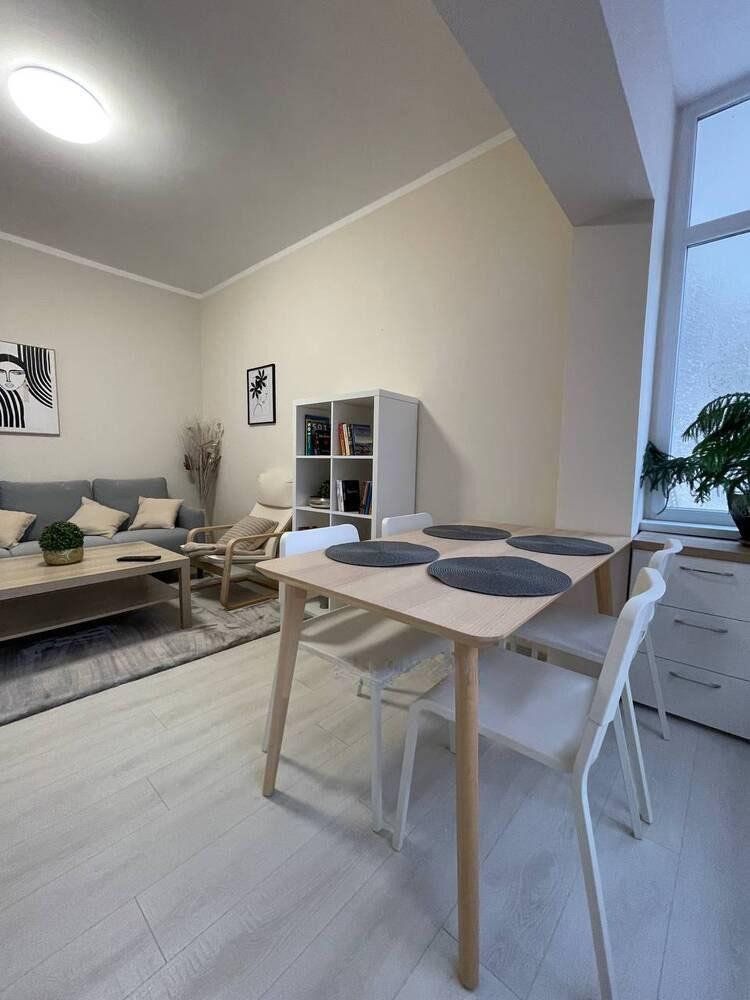 För uthyrning  2 sovrum Burgas , Centar , 85 kvm | 85745295