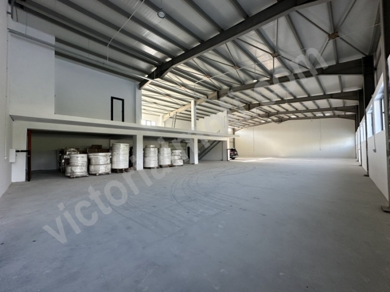 Дава под наем СКЛАД, гр. Велико Търново, Промишлена зона - Юг, снимка 5 - Складове - 53510059