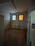 Под наем МАГАЗИН, град Пловдив, Център • по договаряне • 59599550 — Holmes.bg