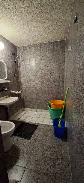    3- | Imot.bg    8