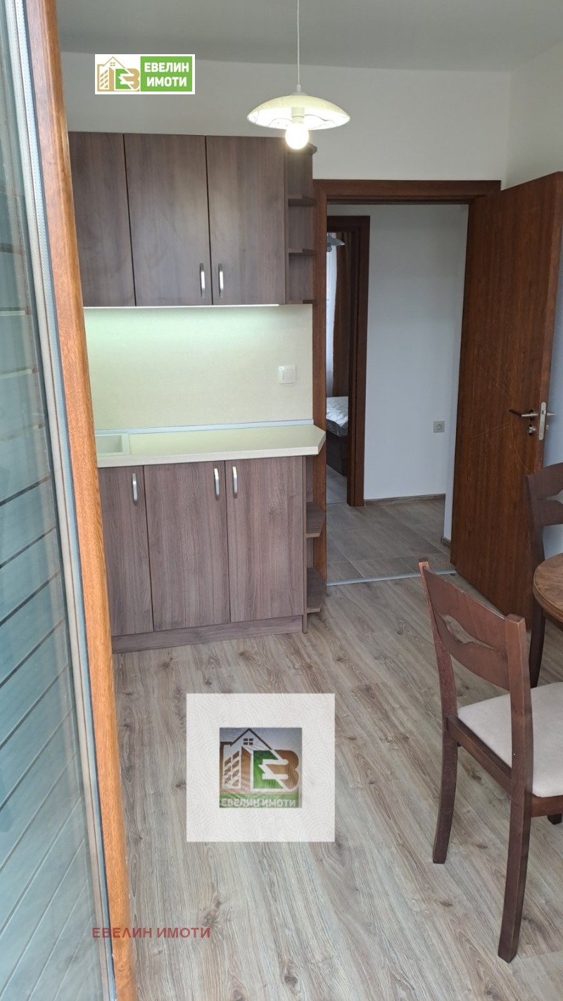 För uthyrning  1 sovrum Ruse , Centar , 78 kvm | 69120954 - bild [3]