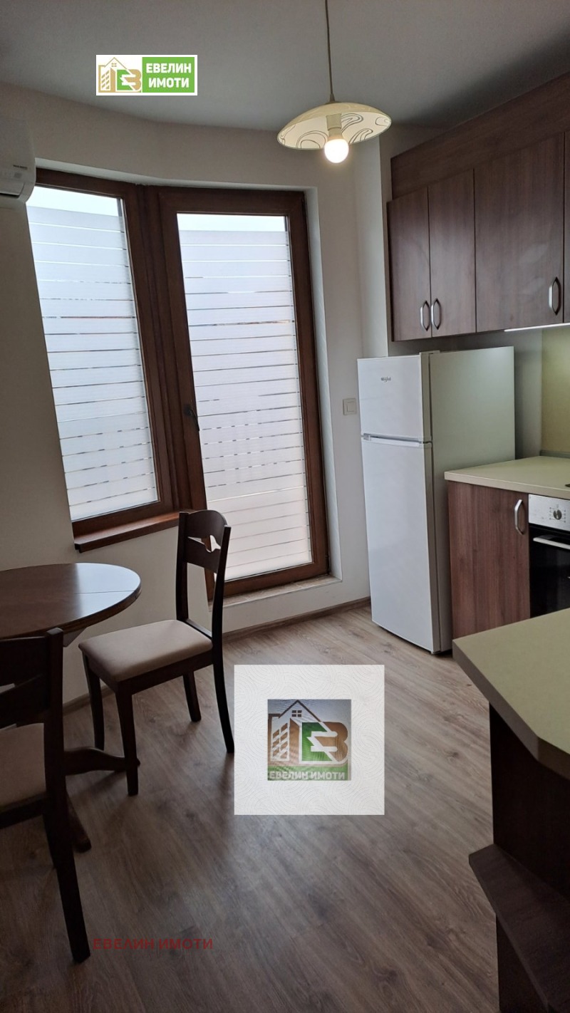 För uthyrning  1 sovrum Ruse , Centar , 78 kvm | 69120954 - bild [4]