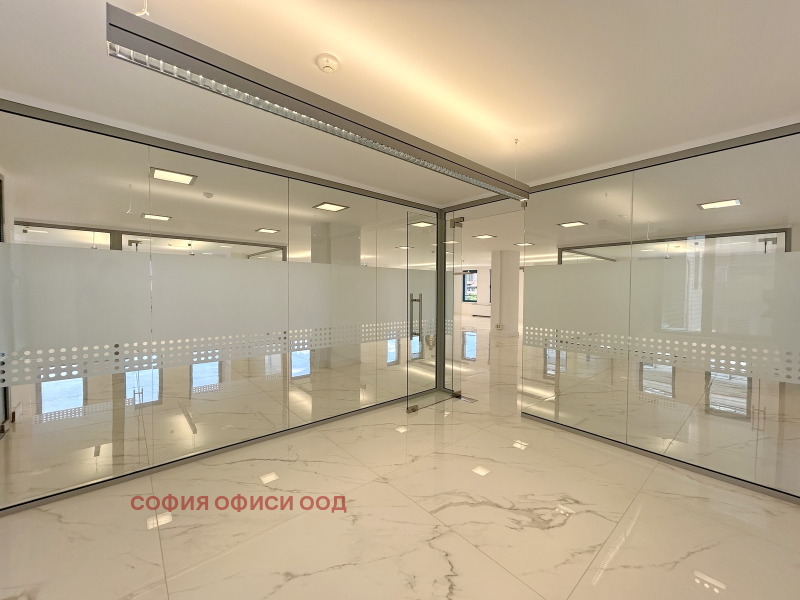 Издаје се  Канцеларија Софија , Центар , 300 м2 | 98133043 - слика [5]