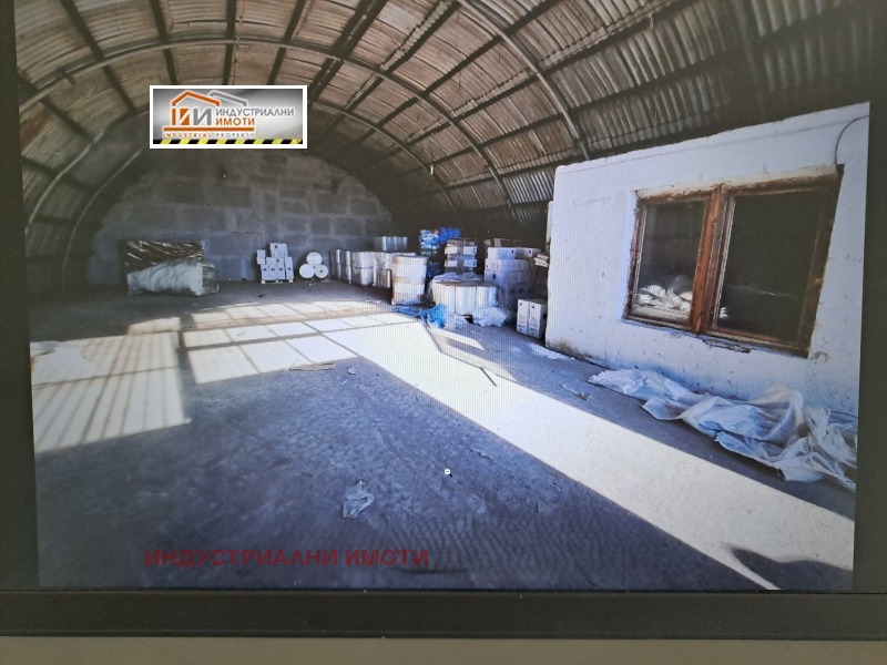 Дава под наем ПРОМ. ПОМЕЩЕНИЕ, гр. Пловдив, Индустриална зона - Юг, снимка 3 - Производствени сгради - 53401791