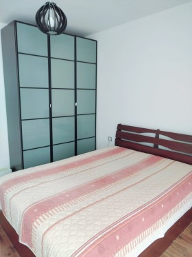 2 bedroom Vazrazhdane, Burgas 5