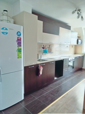 2 bedroom Vazrazhdane, Burgas 4