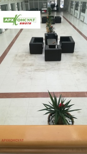 Büro Zentar, Sofia 8