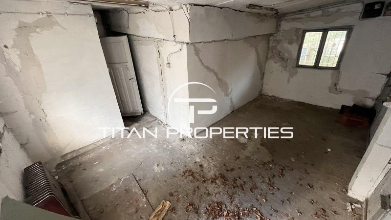 Kiadó  Üzlet Burgas , Vazrazsdane , 200 négyzetméter | 64693424 - kép [3]
