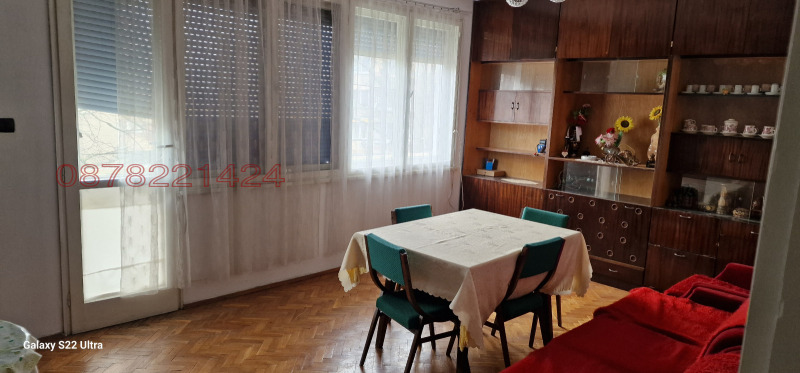 Дава под наем МНОГОСТАЕН, гр. Разград, Варош, снимка 11 - Апартаменти - 53171114